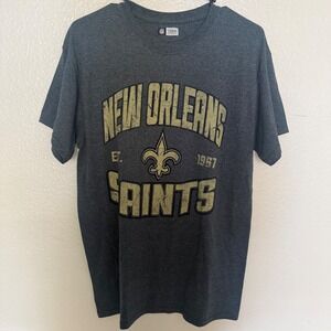 New Orleans Saints NFL Team Apparel Distressed Graphic T-Shirt Men's Size Medium